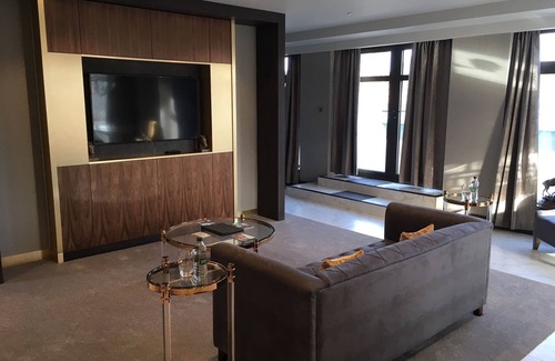 Belfast Central District Hotel | Ten Square Hotel