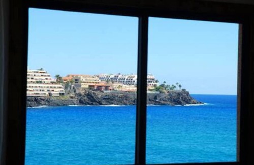 Las Galletas Casa | TENERIFE ON THE SEA, 6 PEOPLE, OPTICAL FIBER.