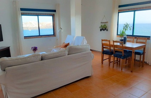 Las Galletas Casa | TENERIFE ON THE SEA, 6 PEOPLE, OPTICAL FIBER.
