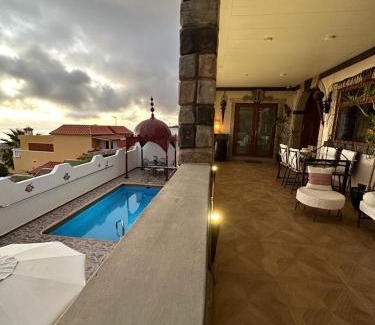 Armenime Casa | Tenerife Sur Habitación de Lujo