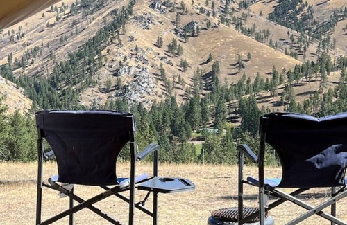 Conner Alquiler De RV | Tent #2 | Oxen-Le-Fields Montana