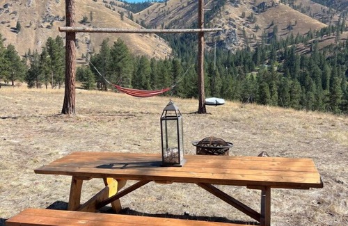 Conner Alquiler De RV | Tent #2 | Oxen-Le-Fields Montana