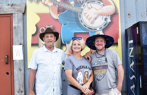 Cullman Alquiler De RV | Tent/Car Camping Rock The South in Cullman, Alabama 1/2 mile walk.