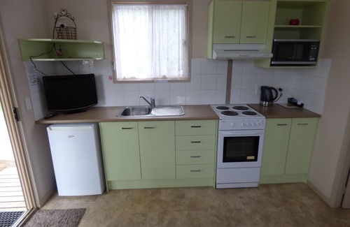 Tenterfield Cabina | Tenterfield Lodge and Caravan Park