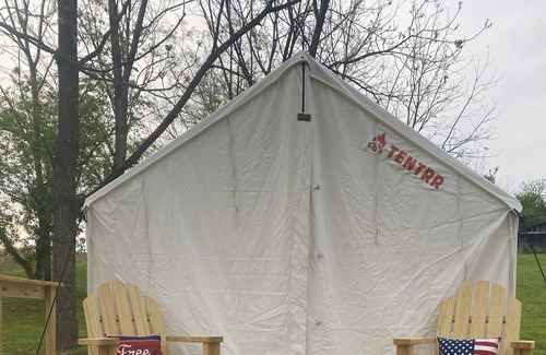 Bluff City Alquiler De RV | Tentrr Signature Site - Field of Dreams at The Stickley Farm
