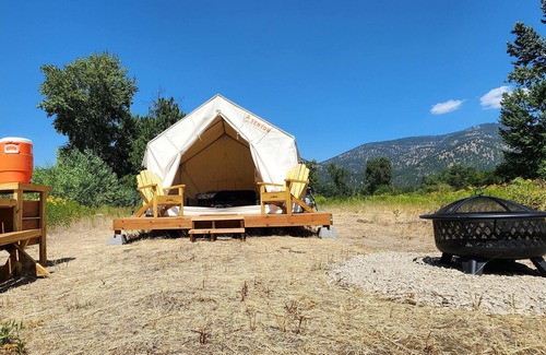 Clinton Alquiler De RV | Tentrr Signature Site - B4mc River Ranch - The Takeout