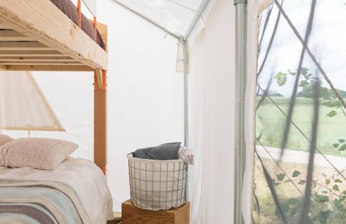 Belfast Alquiler De RV | Tentrr - Pearl Brook Farm Overlook
