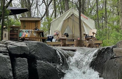 Oak Hill Alquiler De RV | Tentrr Signature Site - Locust Grove
