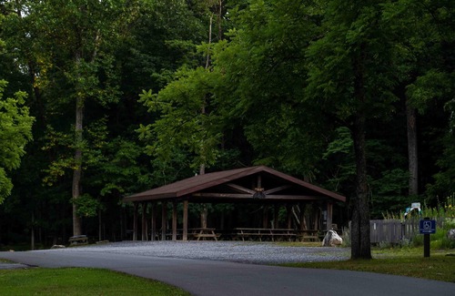 Berkeley Springs Alquiler De RV | Tentrr State Park Site - WV Cacapon State Park - Site E (2.2 miles past Cacapon