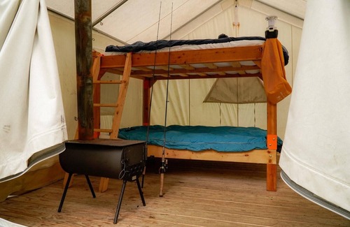 Dover-Foxcroft Alquiler De RV | Tentrr State Park Site - Maine Peaks Kenny State Park - Single Camp
