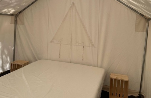 Huntsville Alquiler De RV | Tentrr State Park Site - Texas Huntsville State Park - Site B - Single Camp
