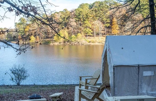Dennis Alquiler De RV | Tentrr State Park Site - Mississippi Tishomingo State Park - Haynes Lake West B