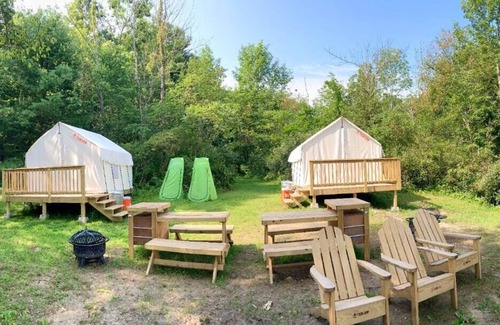 Ancram Alquiler De RV | Tentrr State Park Site - Lake Taghkanic Secluded Lakeside Double - Site D