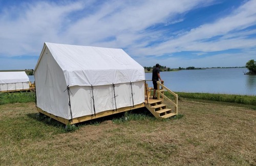 Loup City Otro | Tentrr State Park Site - Nebraska Sherman SRA - Redwood Lakeview D - Single Camp