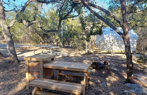 Spring Branch Alquiler De RV | Tentrr State Park Site - Texas Guadalupe River State Park - Site A - Single Camp