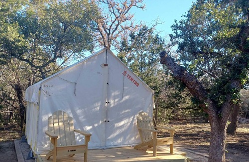 Spring Branch Alquiler De RV | Tentrr State Park Site - Texas Guadalupe River State Park - Site A - Single Camp