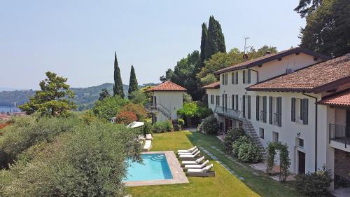 Salo Villa | Tenuta La Pineta