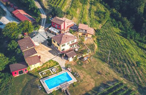 Vesime Casa | Tenuta MonteOliveto - Family Cottage - Agriturismo nelle Langhe