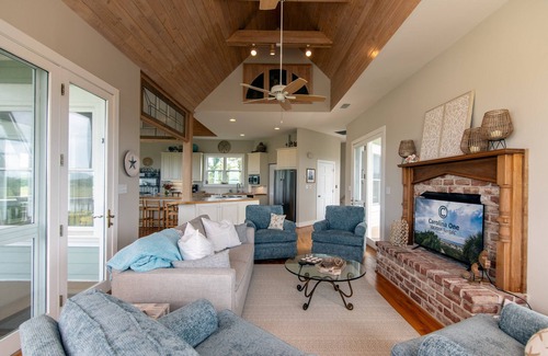 Edisto Island Casa | Tequila Sunset:Amazing Dog Friendly Home;Ocean Views/Private Dock; Minutes to Beach;Elevator/WiFi