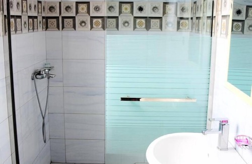 Gitarama Cama Y Desayuno | TERA EXECUTIVE APARTMENT KIGALI