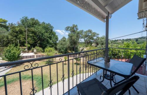 Sinarades Apartamento | Tereza's charming house