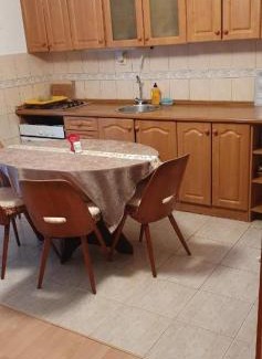 Jedlove Kostolany Casa | Terezia
