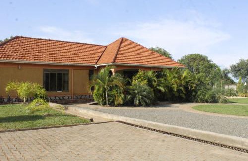 Northern Region Casa | Terezina Guest House and Holiday home Pakwach Uganda