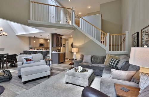 Ludlow Apartamento | Solitude 3BR + Loft /3.5 Bath - Ski on/Ski off