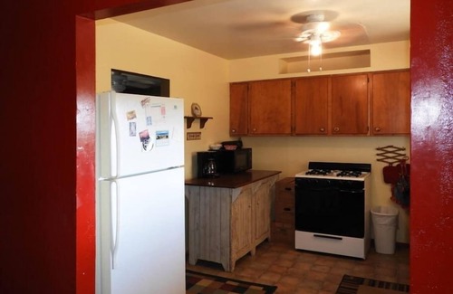 Study Butte-Terlingua Casa | New Terlingua Creek Porch House, convenientemente ubicado con vista a Terlingua Creek