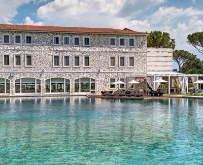 Saturnia Hotel | Terme di Saturnia Natural Spa & Golf Resort - The Leading Hotels of the World