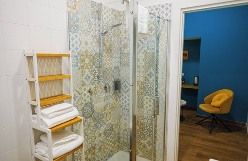 Naples Casa | Terminal 1 Guest House