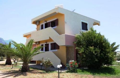 Kiparissia Apartamento | Terpsichore Apartments