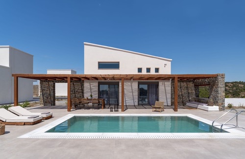 Kiotari Casa | Terra d'Oro Sea view villa with private pool