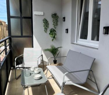 Santo Domingo de la Calzada Apartamento | Terraza en el centro del espolón