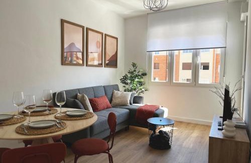 Santo Domingo de la Calzada Apartamento | Terraza en el centro del espolón