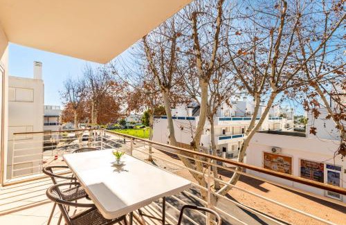 Santa Luzia Apartamento | Terra Estreita by Algartur - 5 mins Downtown - Pool & Balcony