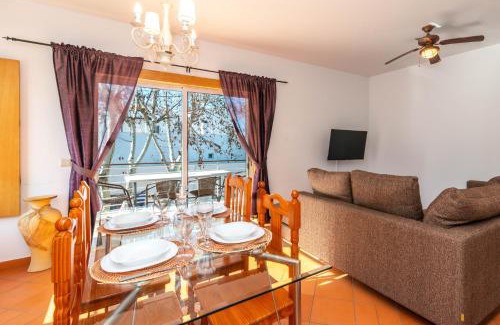 Santa Luzia Apartamento | Terra Estreita by Algartur - 5 mins Downtown - Pool & Balcony