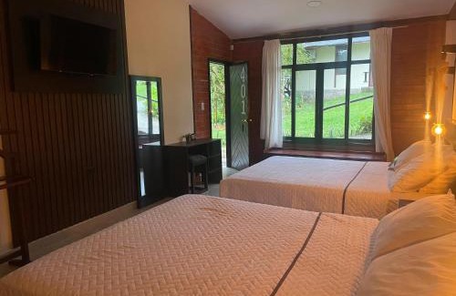 Tena Cabina | Terra Luna Lodge