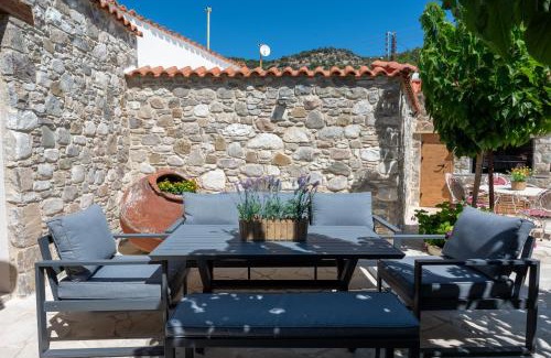 Vasa Koilaniou Casa | Terra Nobile, 3BR Mountain Stone Escape BBQ Fireplace