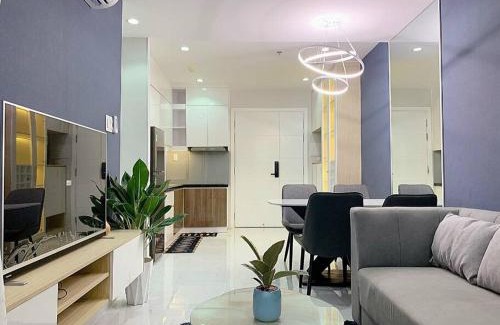 Phuong 8 Apartamento | Terra royal Commercial center apartment - 2 BR - good price by YOLO HOME