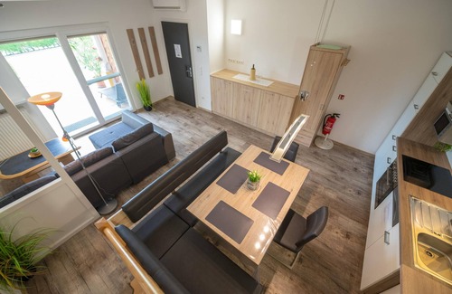 Morbisch am See Apartamento | Terrassenwohnung 2-Alquiler-Familiar-Baño Privado-Vista al Jardín