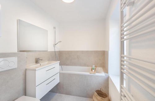 Rechts der Wertach Apartamento | Terrace apartment with 5 rooms, Whirlpool and BBQ