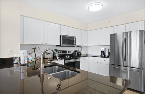 Destin Condominio | Terrace at Pelican Beach Resort by Panhandle Getaways