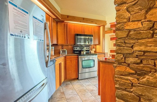 Grand Marais Condominio | Hermoso condominio acantilado con vistas al lago Superior