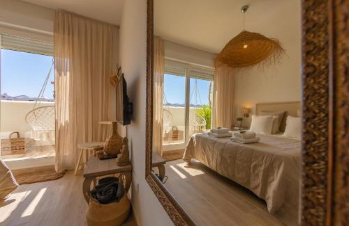 Tarifa Apartamento | Terrace, pool, near beach & home office (Fibre)