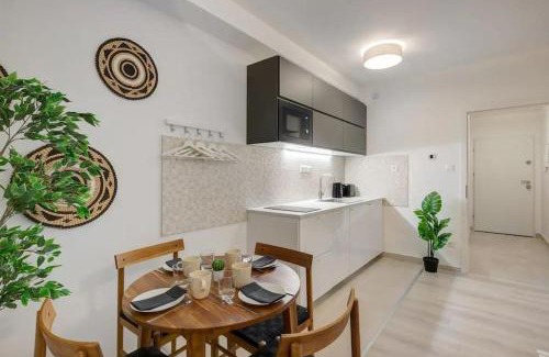 Csarnok negyed Apartamento | Terrace Vista-Modern 2BR Retreat