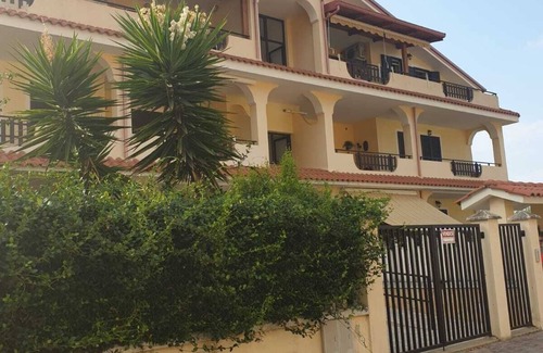 Pizzo Casa | Terraced house located in Marinella 200 meters from the sea