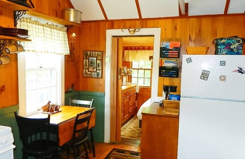Rangeley Casa | Terraces on Rangeley Lake Cabin #3 - Adorable two bedroom, one bath cabin