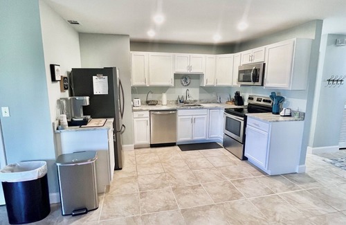 Wabasso Casa | Terrific 3-bedroom house in charming Sebastian with AC, WiFi