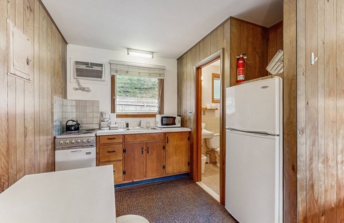 Alton Bay Casa | Terrific studio suite right on the water w/free WiFi, bay views, kitchenette